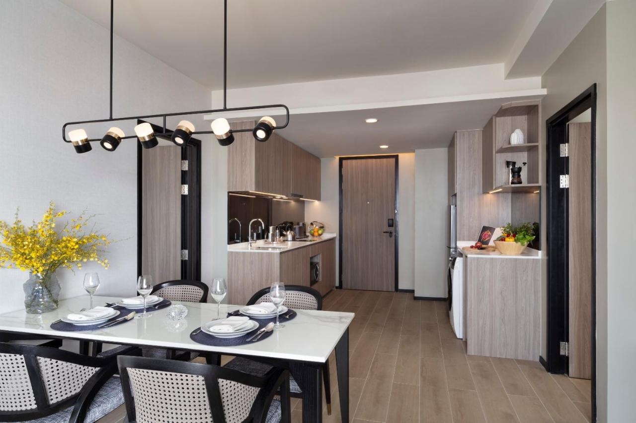 Somerset Паттая Екстер'єр фото The kitchen and dining area of a typical apartment