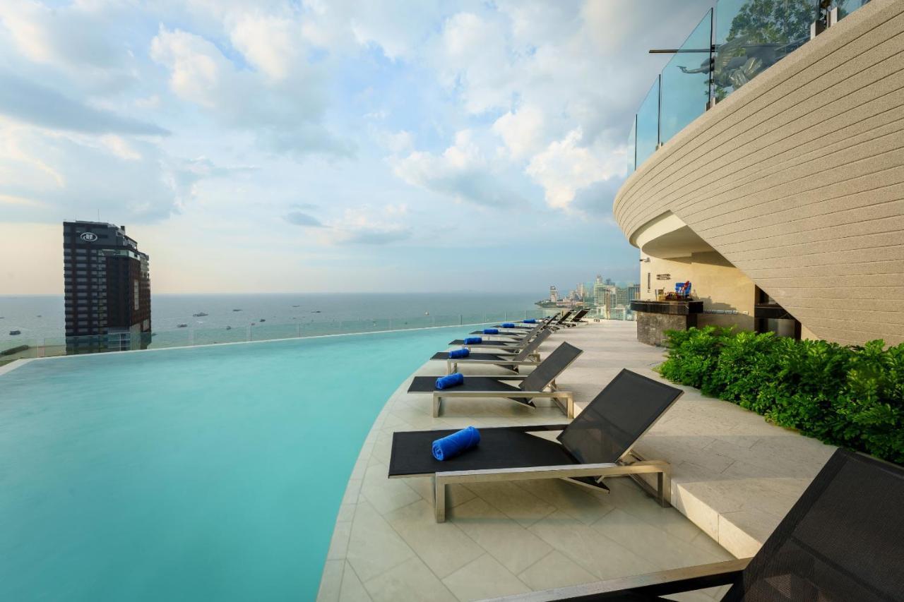 Somerset Паттая Екстер'єр фото Infinity pool at the 39th floor