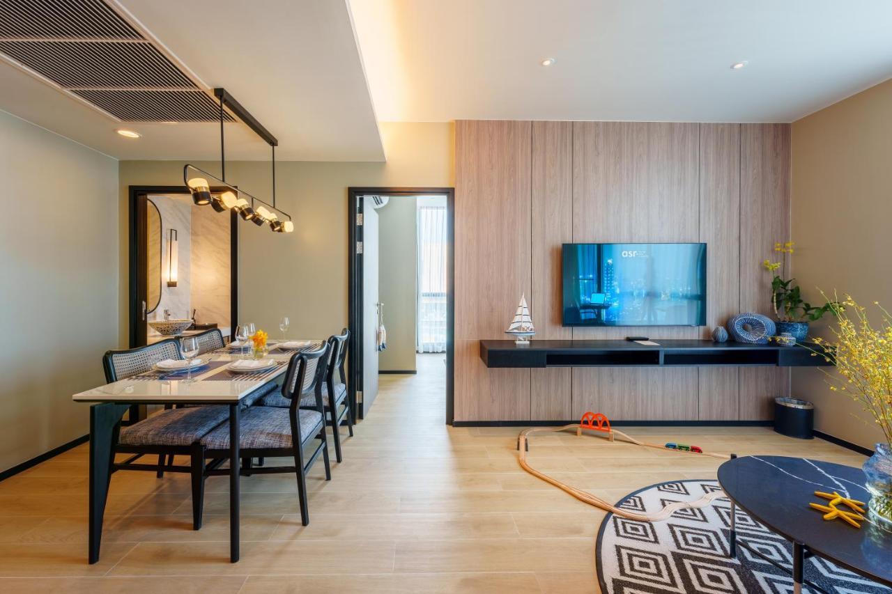 Somerset Паттая Екстер'єр фото A living room in a condominium